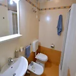 Appartement Bright With Ac 350m Far The Sea